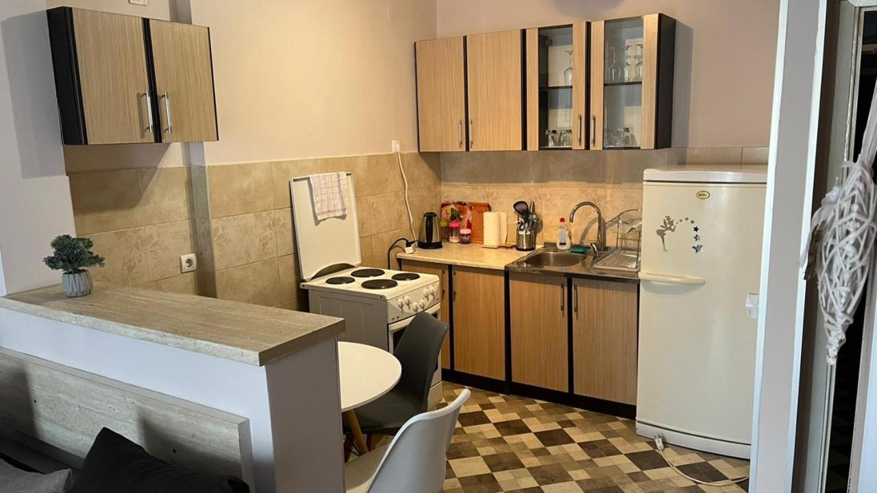 Majdini Clock Tower Apartman Подгориця Екстер'єр фото